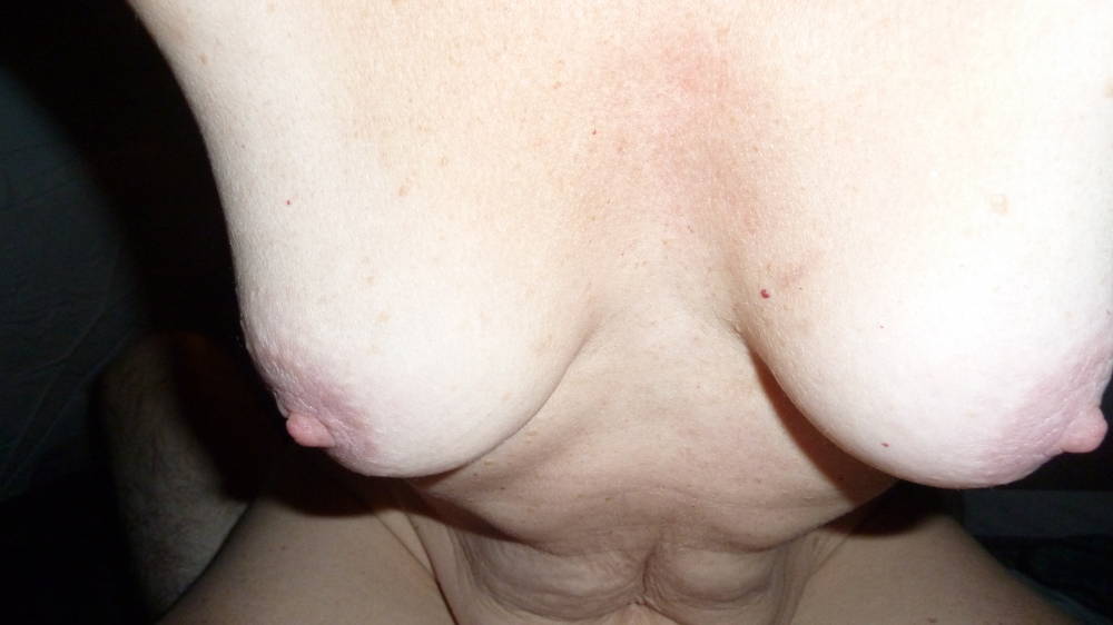 Pic #1 Medium tits of my wife - Kitty