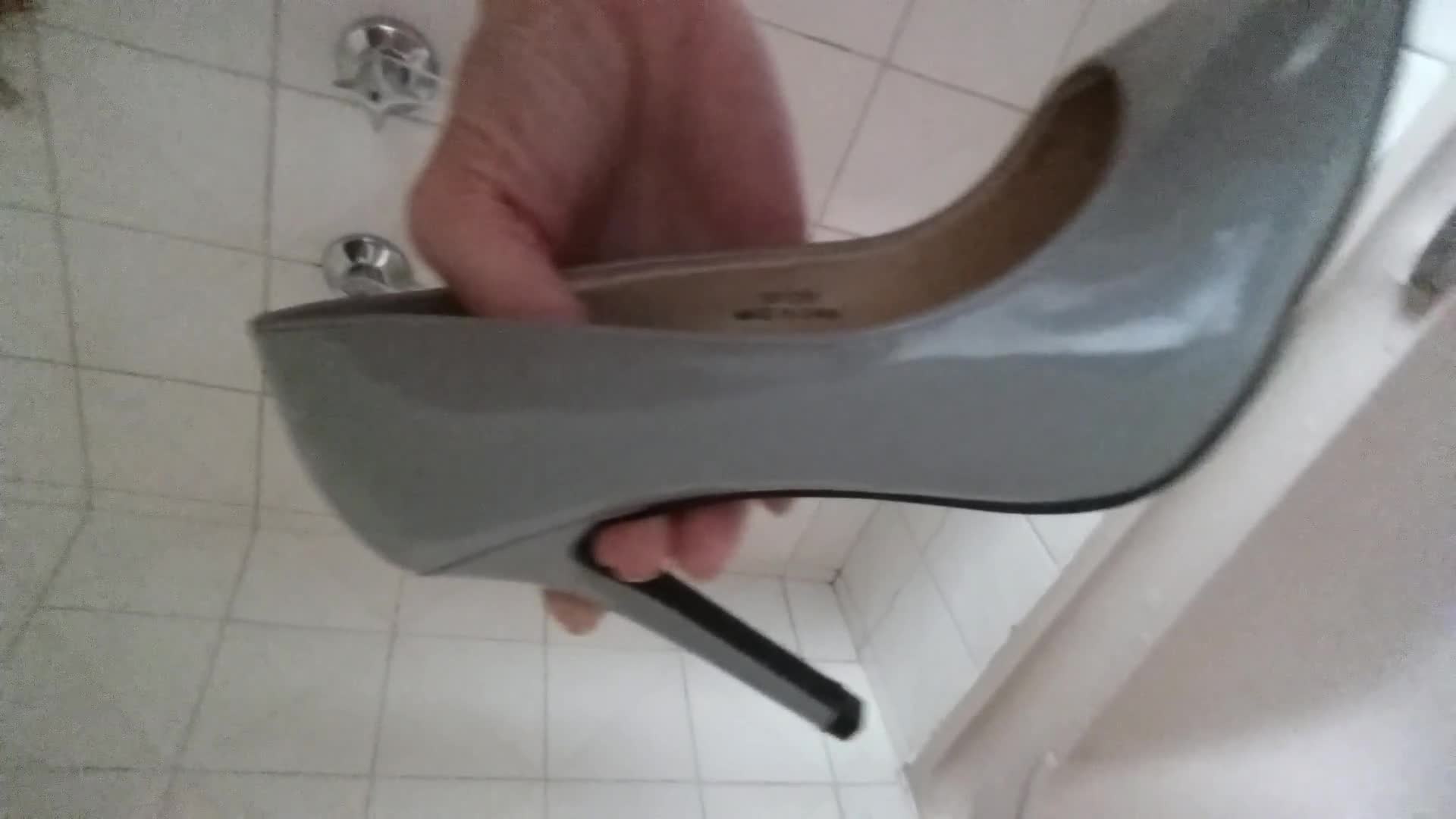 Pic #1Wild, Wet And Golden - Big Tits, Shaved