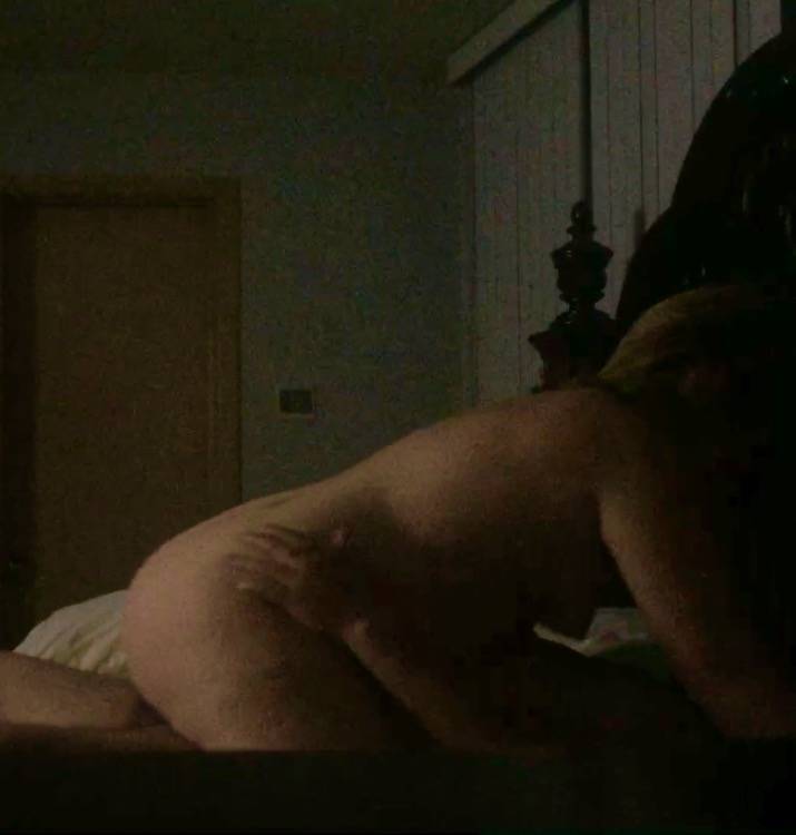 Pic #1 My wife's ass - Wife