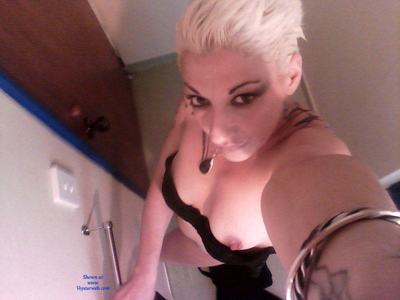 Pic #1 Rozsa Got Horny - Blonde