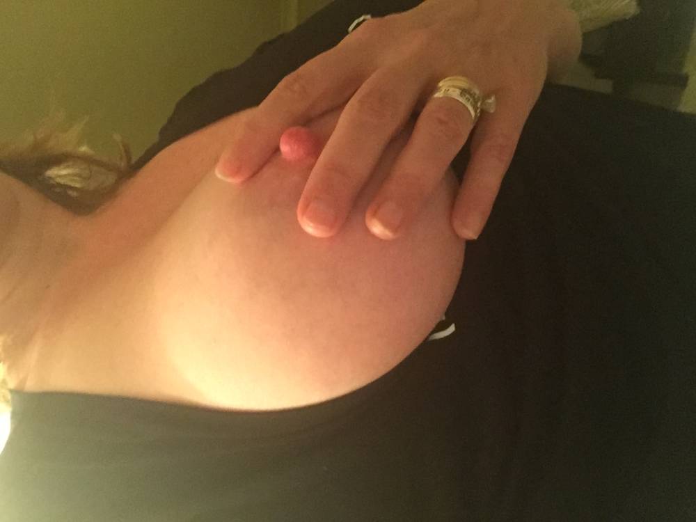 Pic #1 My large tits - Jennifer