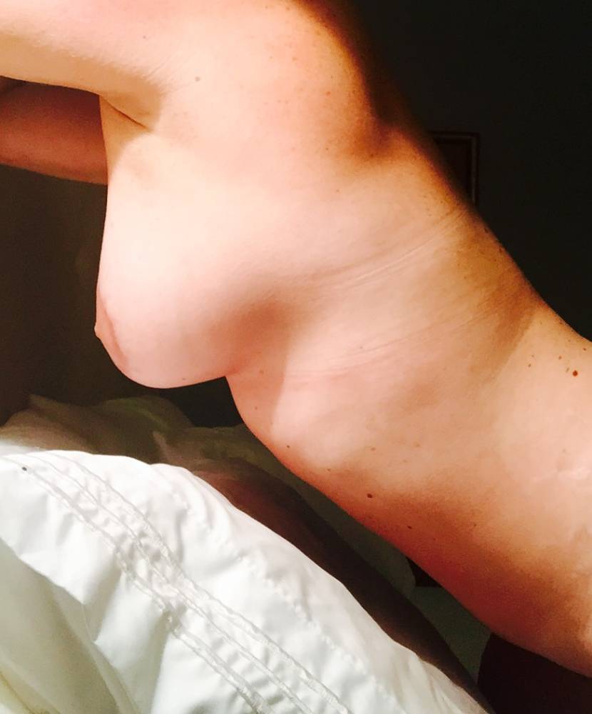 Pic #1 Large tits of my girlfriend - sweet baby