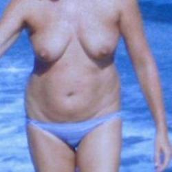 Medium tits of my wife - Lisa