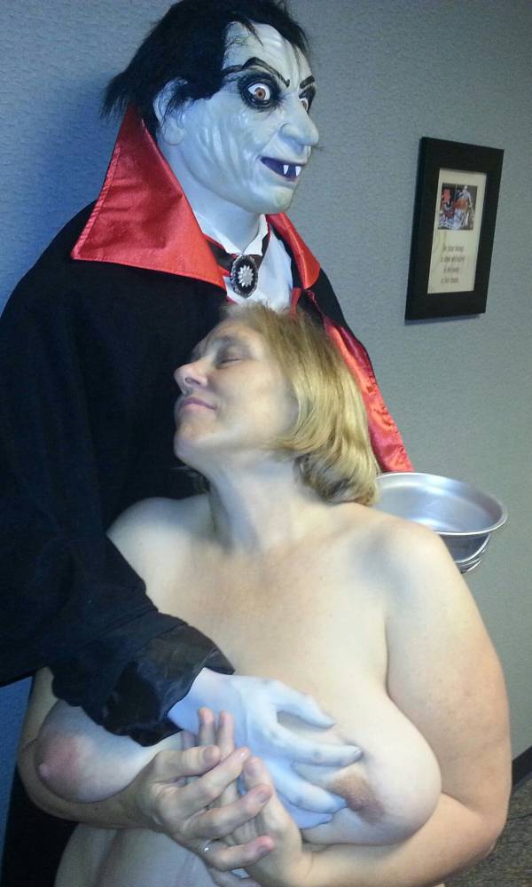 Pic #1 My extremely large tits - sweetsandy