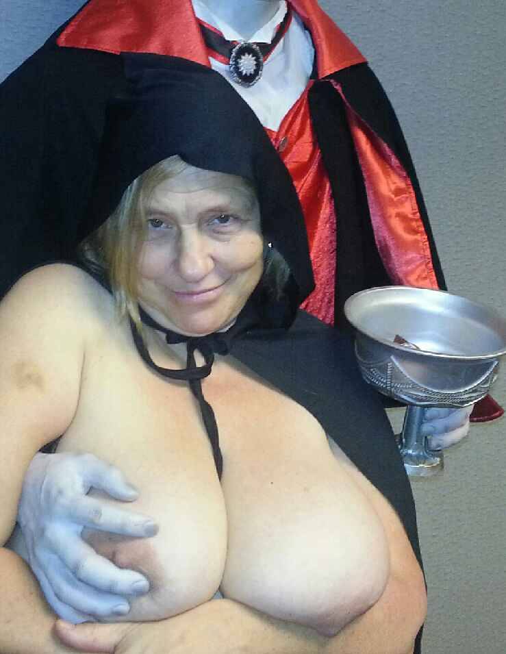 Pic #1 My extremely large tits - sweetsandy