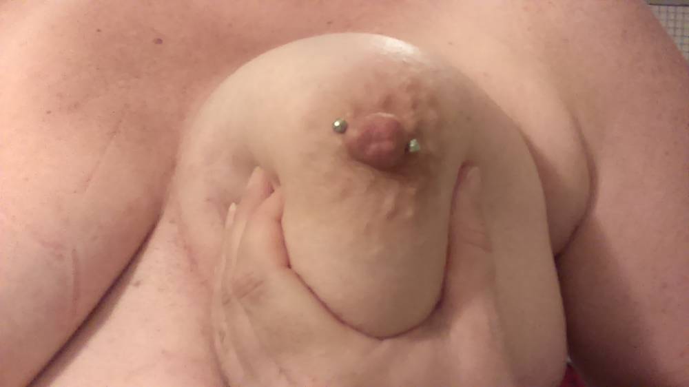 Pic #1 My very large tits - KBabe
