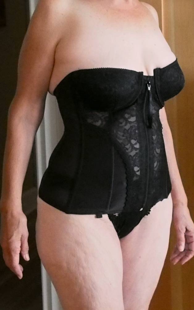 Pic #1 My large tits - Ms Goodboob