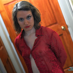 Pic #1Little Red - Brunette, Gf, High Heels Amateurs, See Through