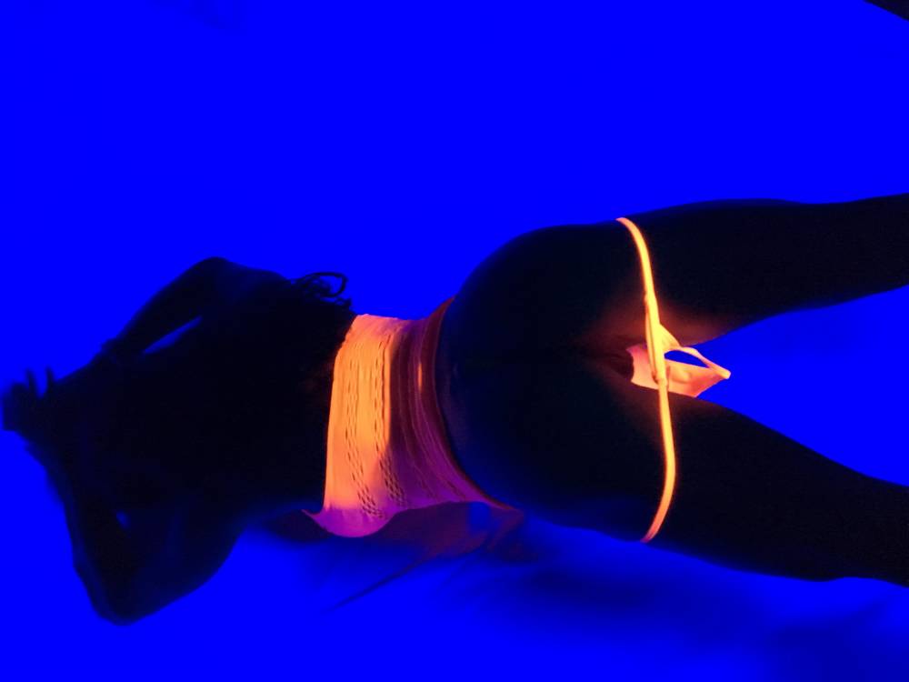 Pic #1 My girlfriend's ass - CaliJane