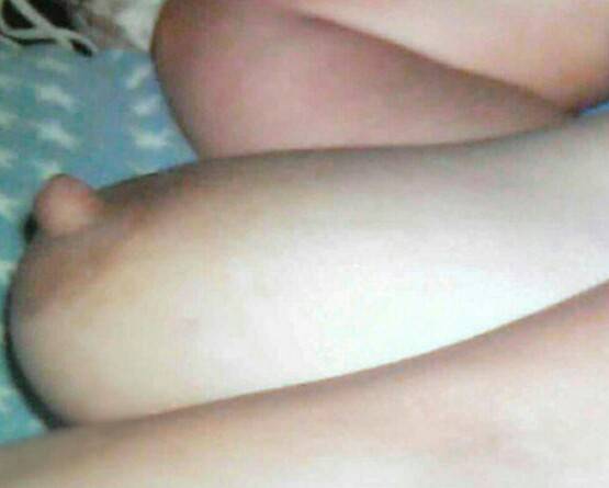 Pic #1 My medium tits - rachelv