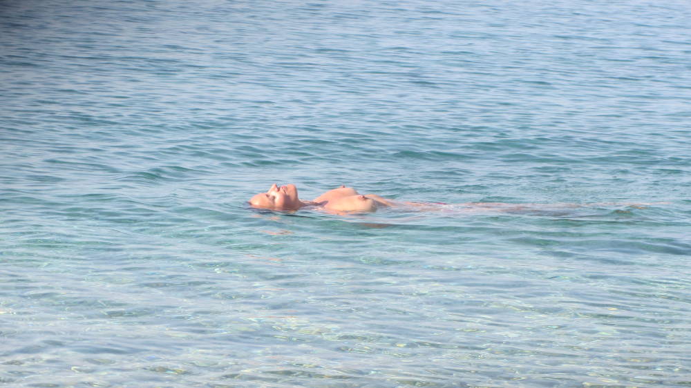 Pic #1 Medium tits of my wife - scandia