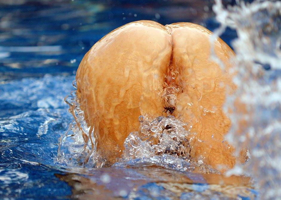 Pic #1 My wife's ass - Sexy51