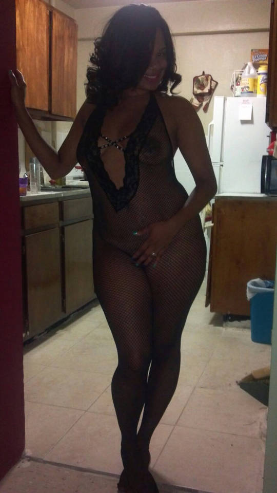 Pic #1 My small tits - Latin