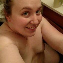 Medium tits of a co-worker - Lindsay 