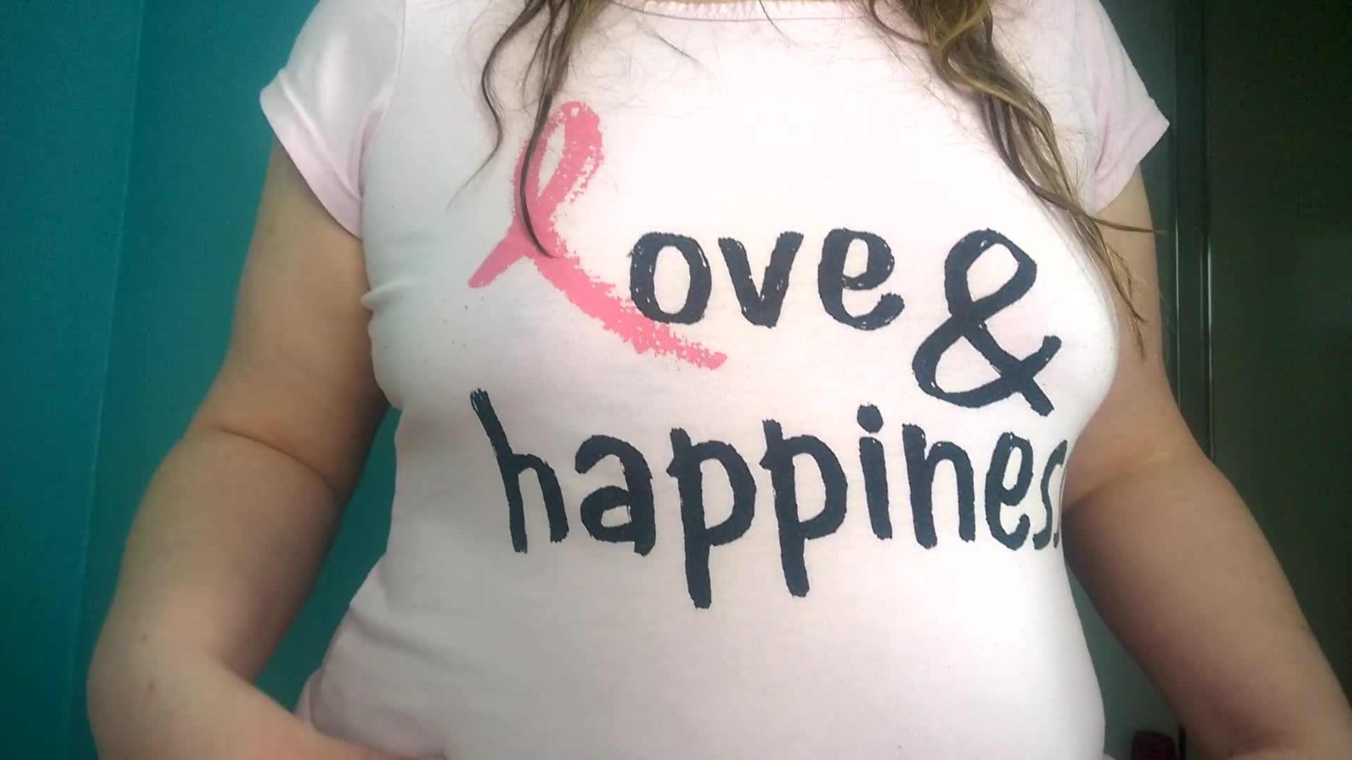 Pic #1Peek A Boo - Big Tits