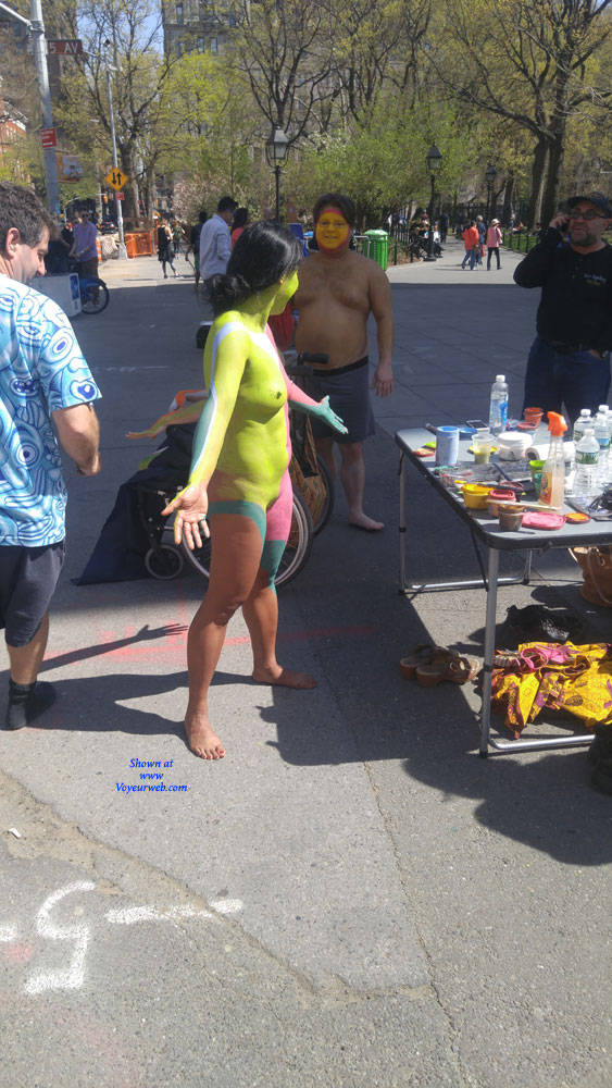 Pic #1Naked In NYC... Broad Daylight  - Big Tits, Brunette, Public Exhibitionist, Public Place