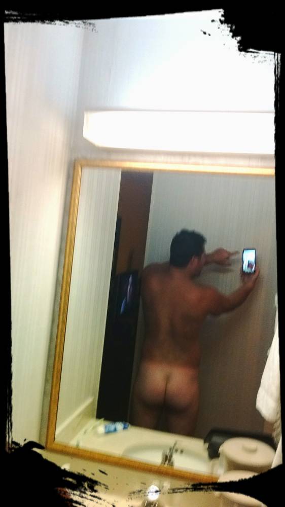 Pic #1 My ass - Thomas
