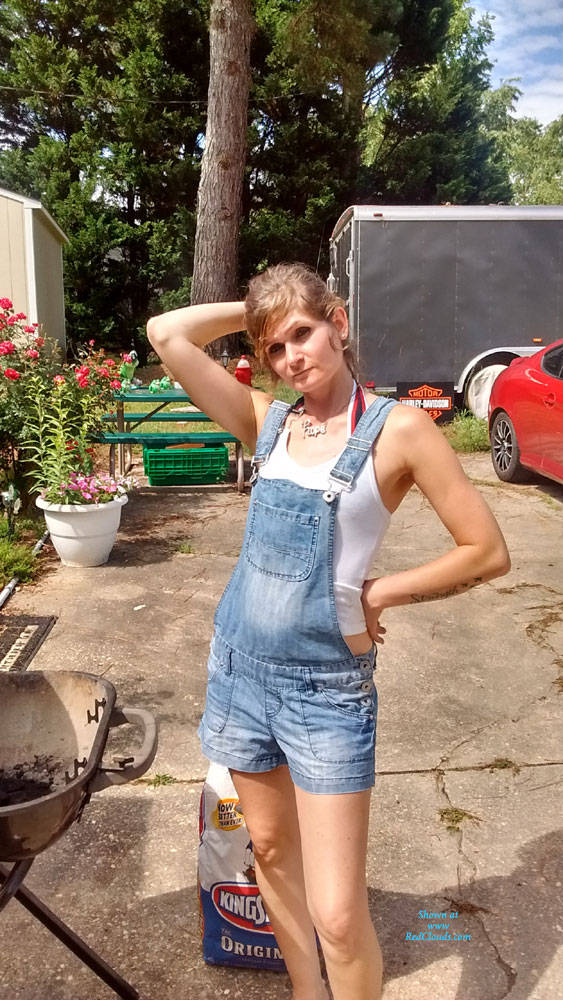 Pic #1Slut - Close-ups