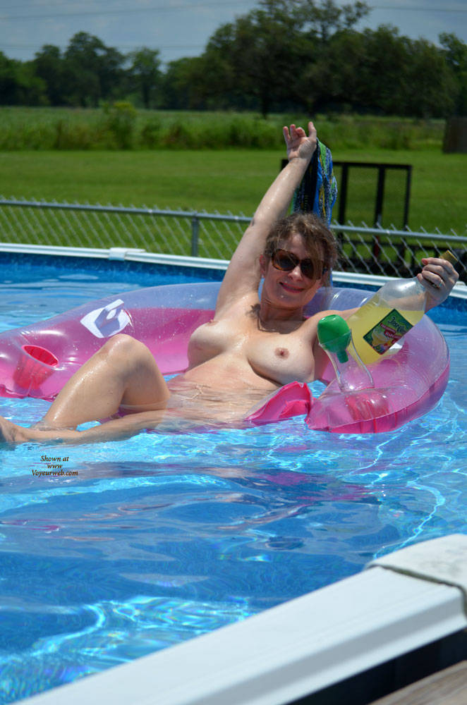 Pic #1Wife's Gift - Big Tits, Wife/wives