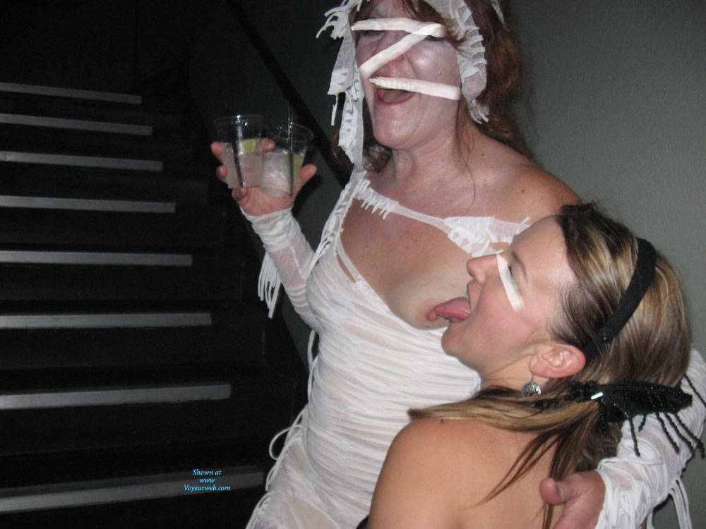 Pic #1Portland Erotic Ball Cuming October 29th 2016 - Public Exhibitionist, Public Place