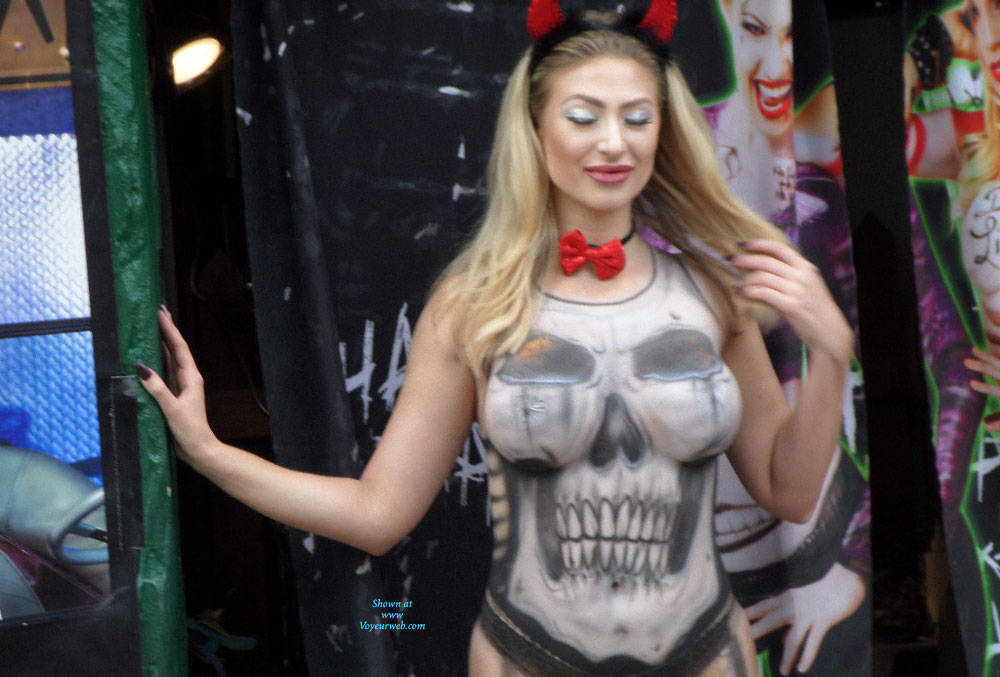 Pic #1Fantasy Fest 2016 - Big Tits, Public Exhibitionist, Outdoors, Public Place, Costume