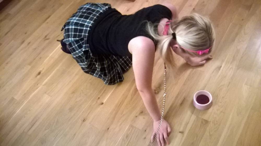 Pic #1 My wife's ass - Nastya