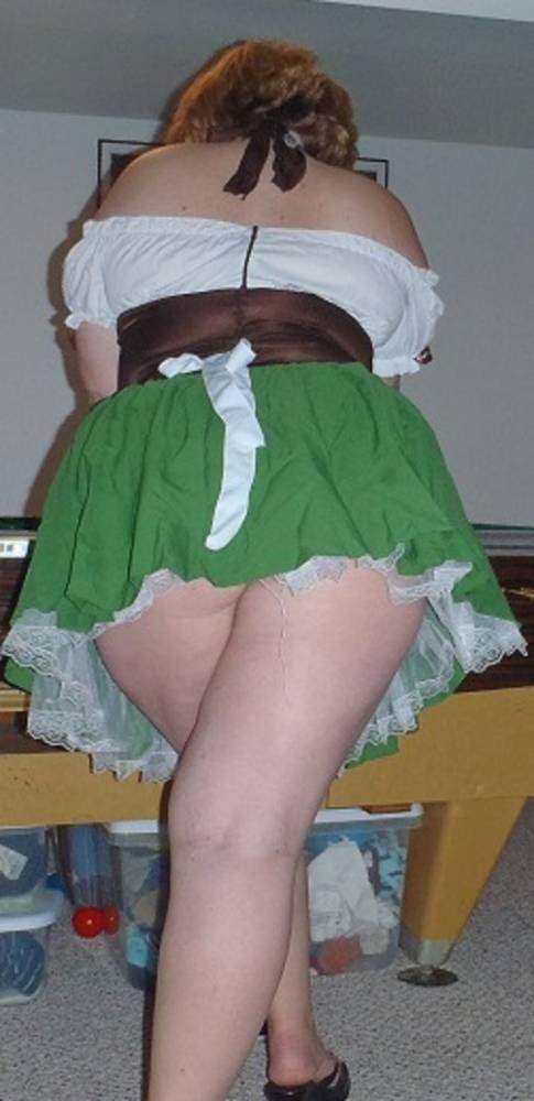 Pic #1 My wife's ass - heather