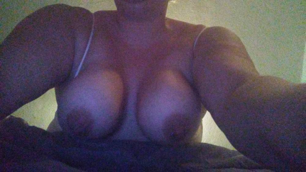Pic #1 My large tits - Hisvixen