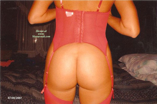 My Babygirl , She Doesn&#39;t Think She&#39;s Hot....give Her Your Thoughts.