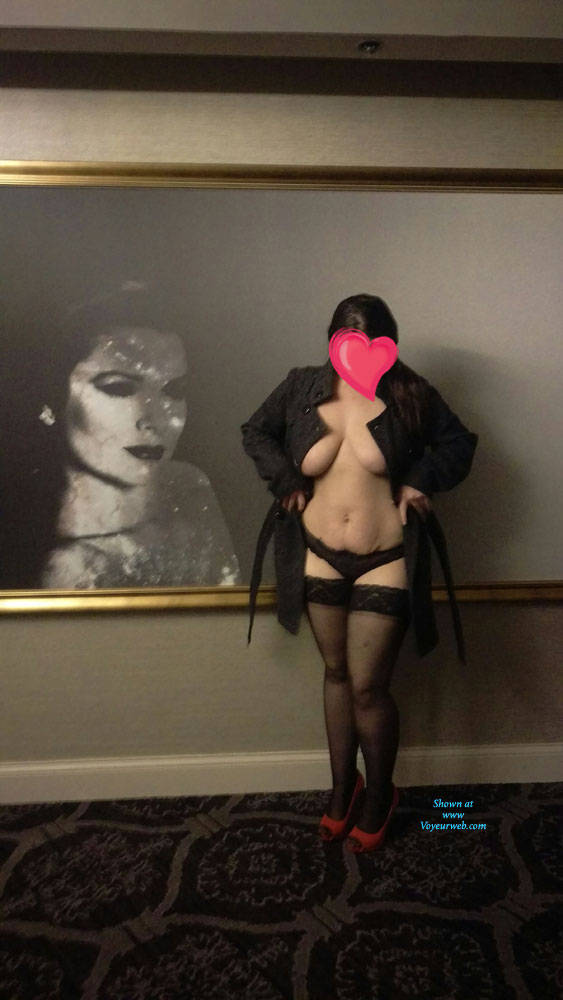 Pic #1Hotel Halls   - Public Exhibitionist, Public Place, Amateur