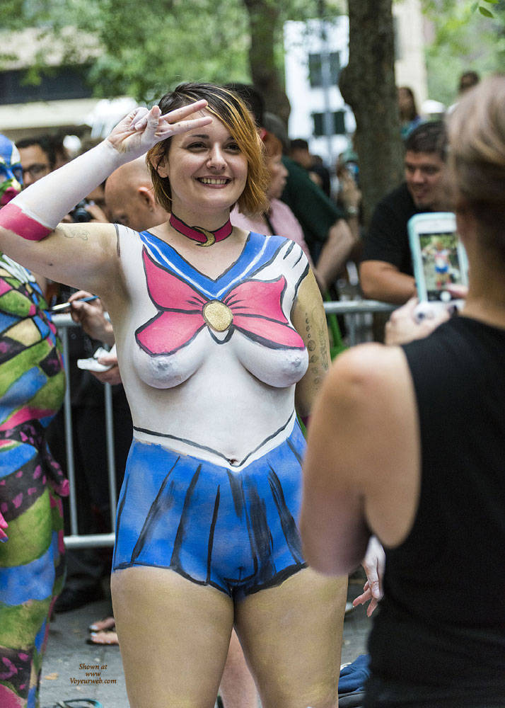 Pic #1Body Painting In A NY Park - Nude Girls, Big Tits, Public Exhibitionist, Public Place