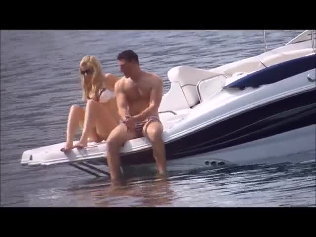 Pic #1Nude And Topless Tutti Frutti - Nude Girls, Big Tits, Blonde, Brunette, Outdoors, Beach Voyeur