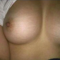 My medium tits - Veronica S