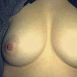 My medium tits - Veronica S