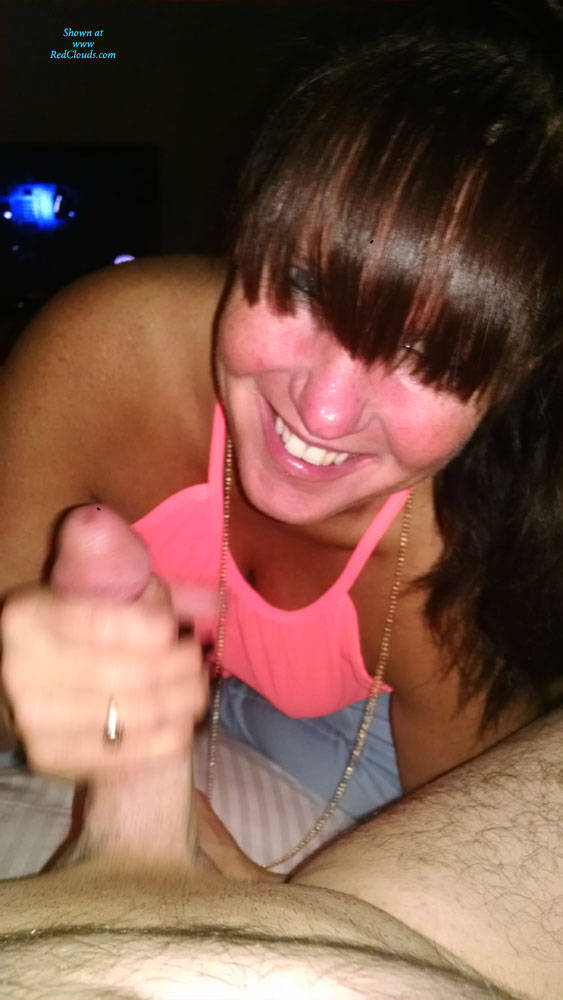 Pic #1Blowjob To A Finish - Brunette, Blowjob, Facials, Wife/wives