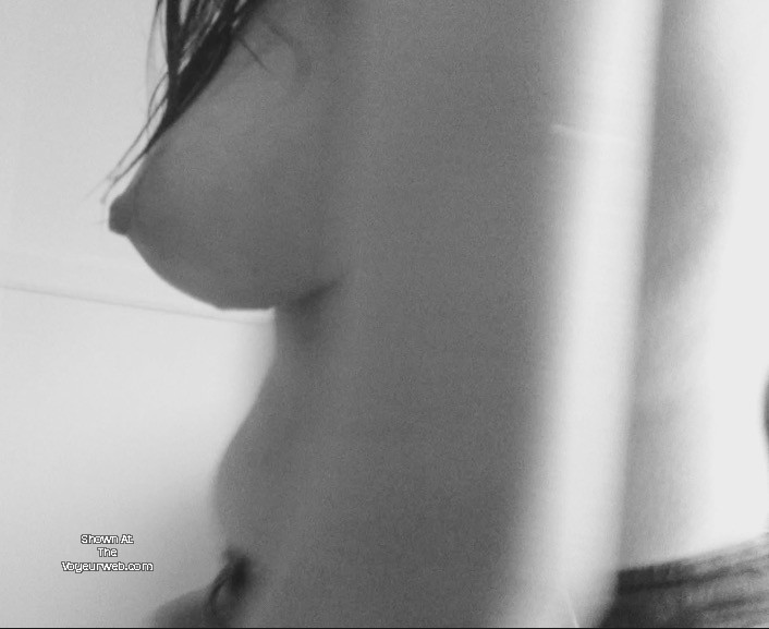 Pic #1 Medium tits of my wife - Ice Queen