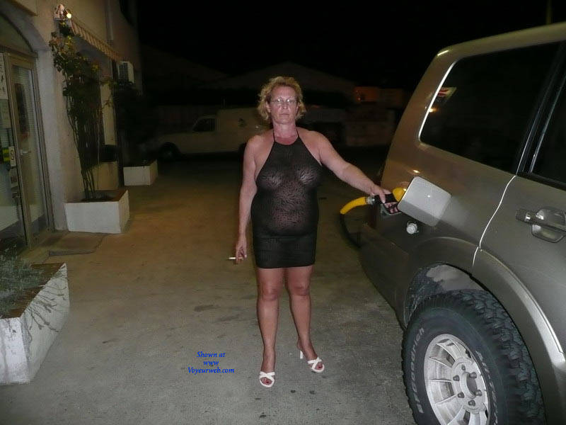 Pic #1En Vacances - Big Tits, Public Exhibitionist, Flashing, Outdoors, Public Place