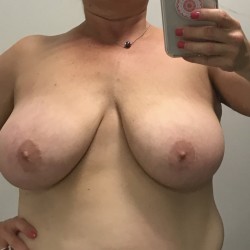 Very large tits of my wife - TX girl 
