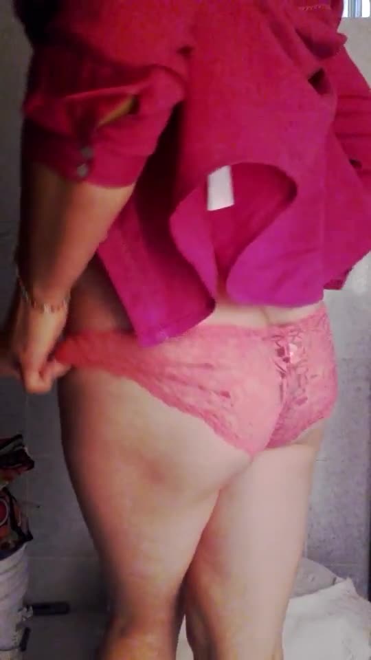 Pic #1Shes Very Sensual - Lingerie, Amateur