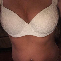 Pic #1 Sexy Wife Teasing And Showing  - Big Tits, Wife/wives, Amateur