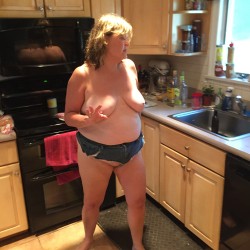 Large tits of my wife - Kimberly