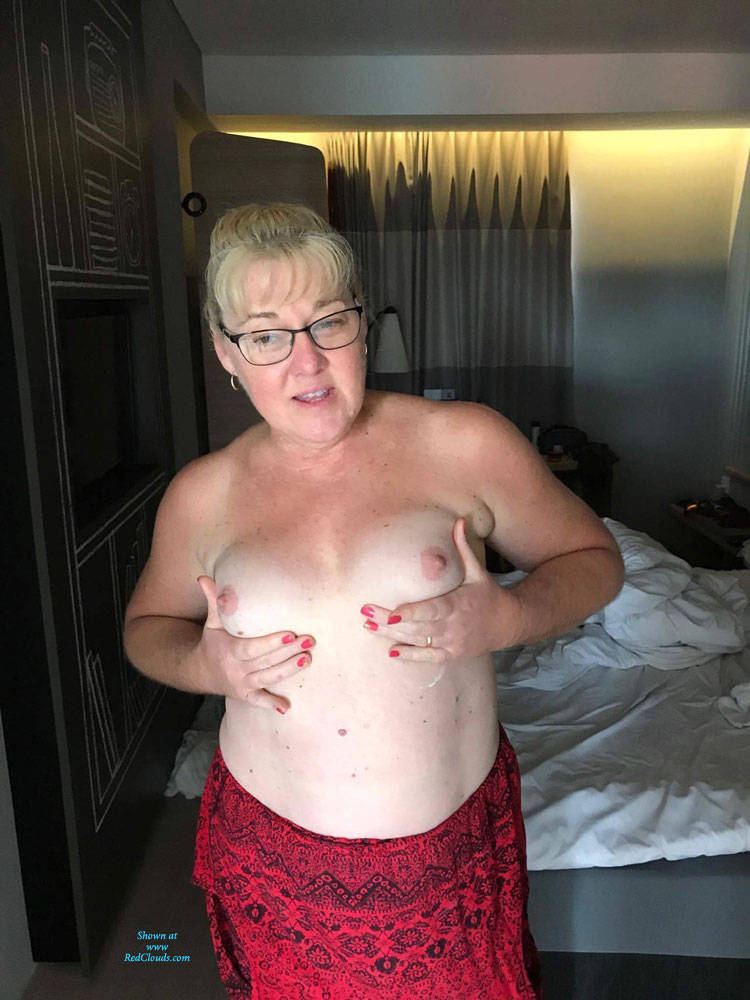 Pic #1Holiday Fun - Nude Wives, Shaved, Amateur, Body Piercings, Tattoos