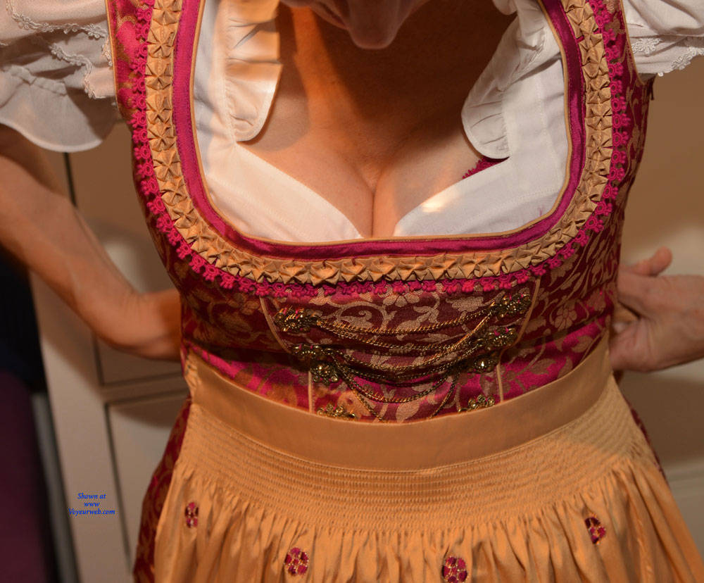 Pic #1Oktoberfest 2017 - Lingerie, Bush Or Hairy, Amateur