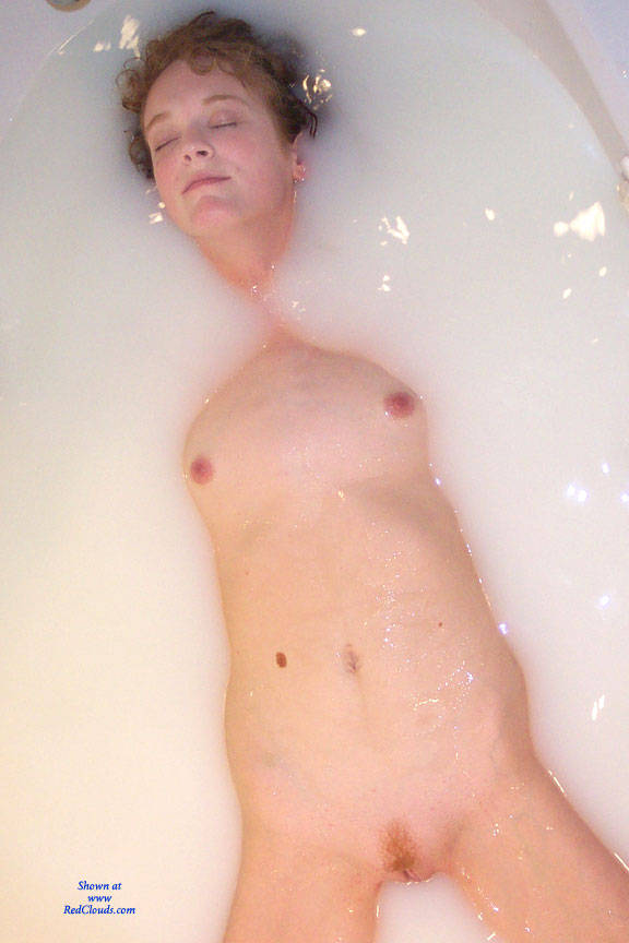 Pic #1 Milk Bath - Nude Girls, Bush Or Hairy