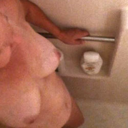 Pic #1 Wife In Shower - Nude Wives, Big Tits, Amateur