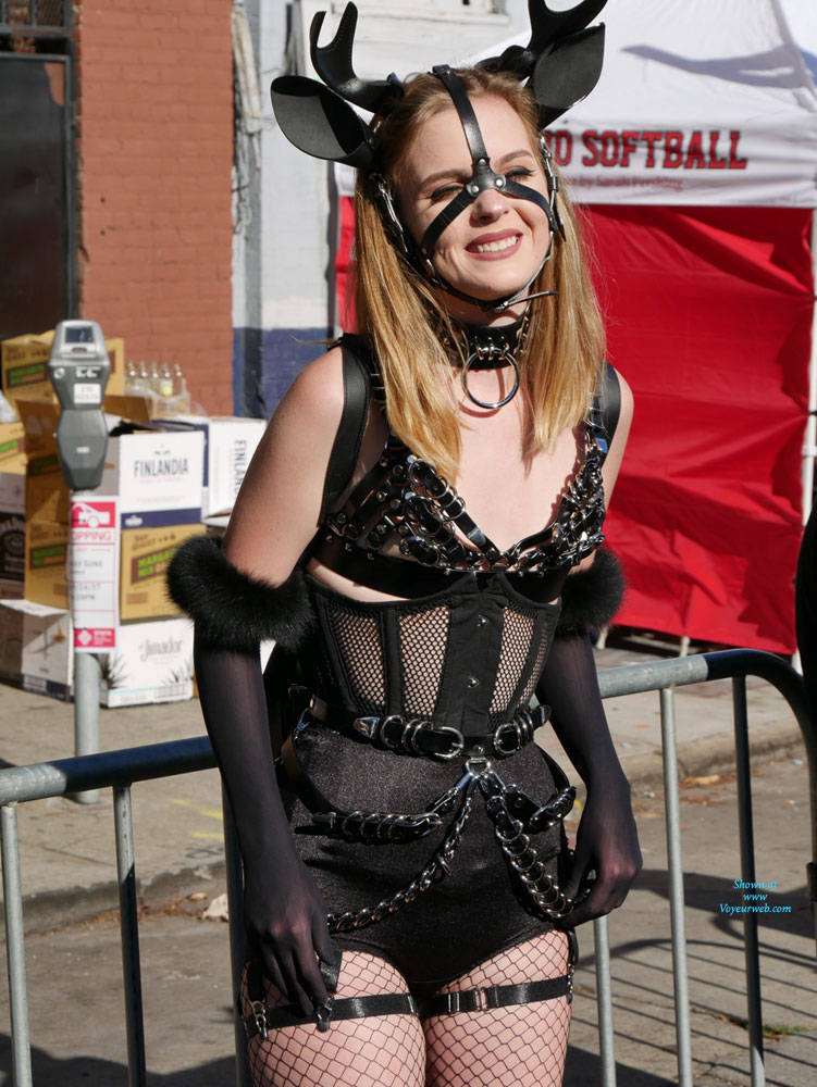 Pic #1Folsom Street Fair 2017 1 - Lingerie, Outdoors