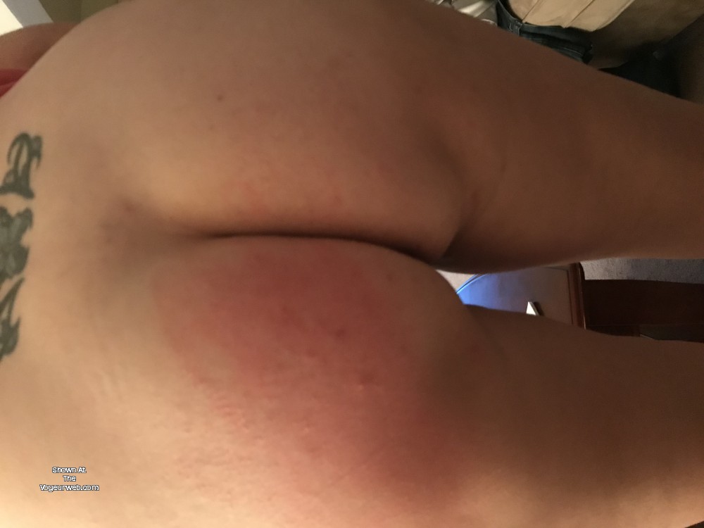 Pic #1 My ass - Oralgal