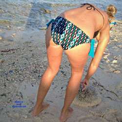 Pic #1Nice Ass Catching Some Rays - Outdoors, Bikini Voyeur, Beach Voyeur