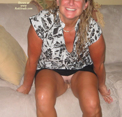 Pic #1Nona's Nice Ass