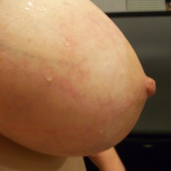 Very large tits of my wife - MoFuncpl